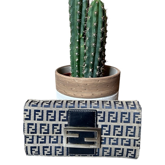 100% authentic vintage FENDI zucchino Long wallet purse navy Authentic - Picture 2 of 6